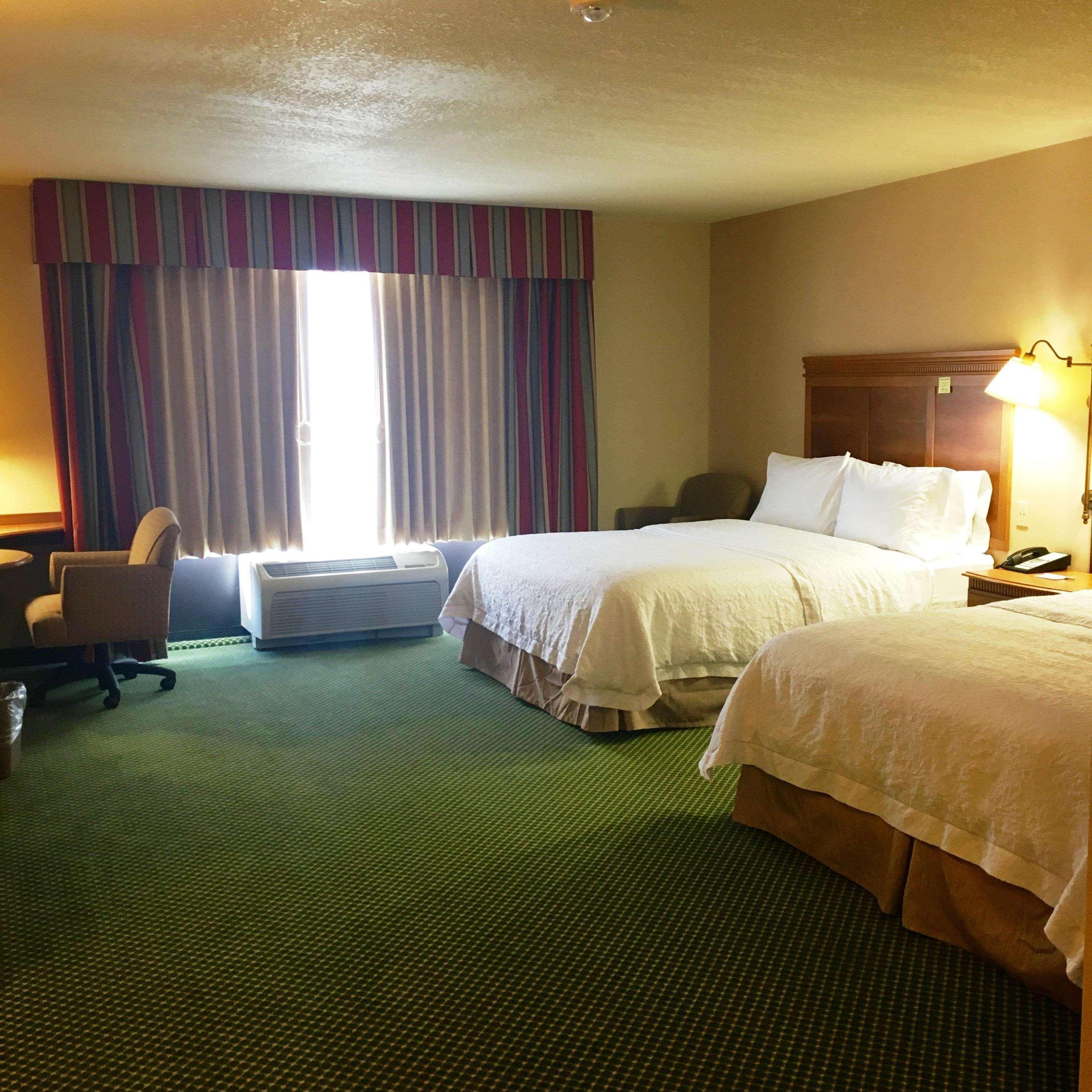 Hampton Inn Hays-North Of I-70 Kültér fotó
