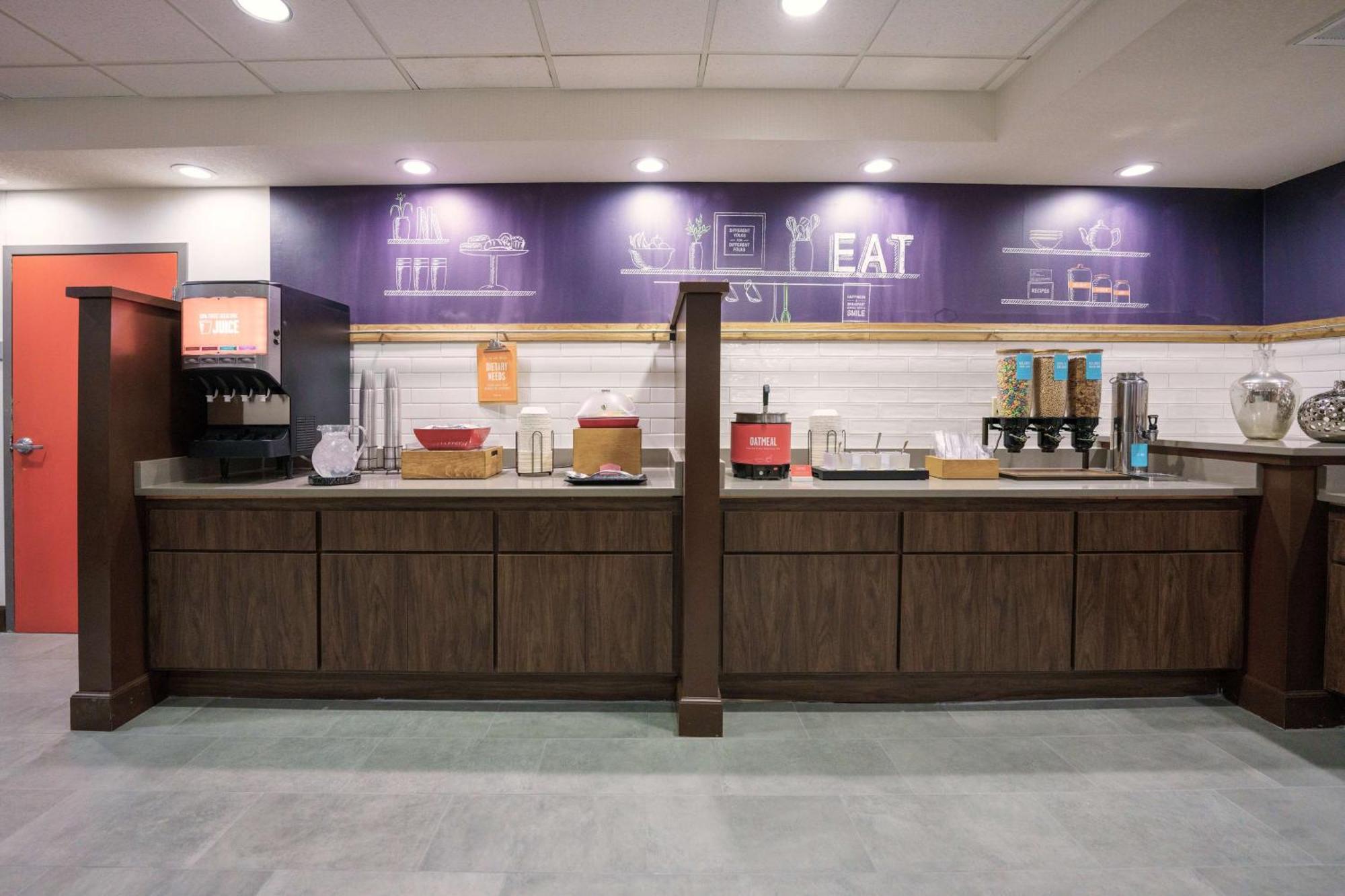 Hampton Inn Hays-North Of I-70 Kültér fotó